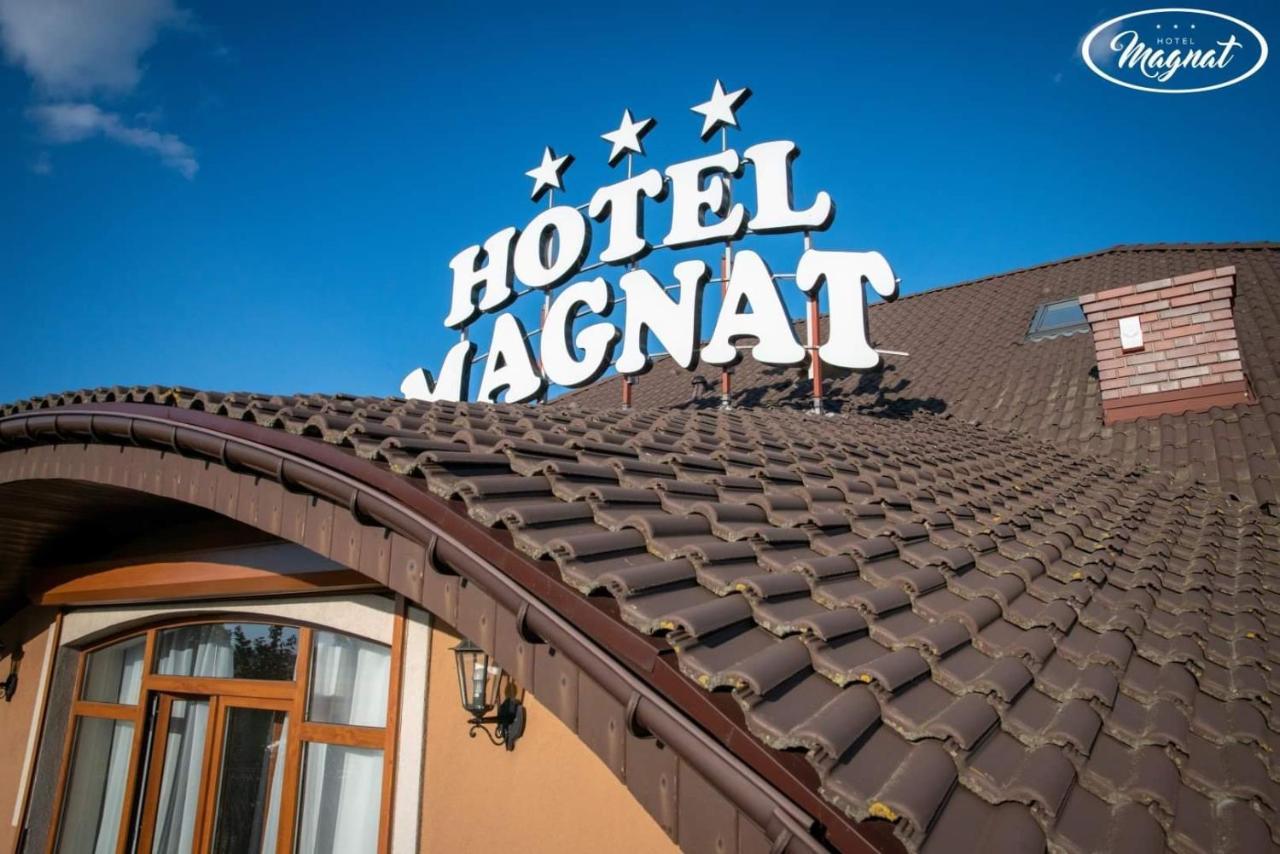 Hotel Magnat Słupca 外观 照片